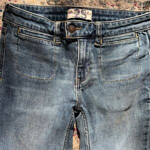 ☮️ 🫶🏻🩵We The Free Blue Jeans ☮️ 🫶🏻🩵